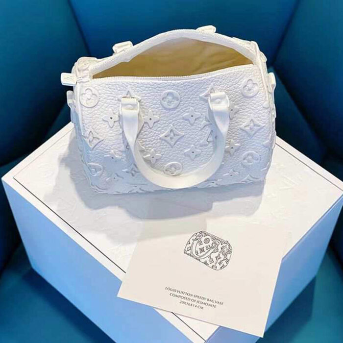 Speedy Couture Vase - Image 6