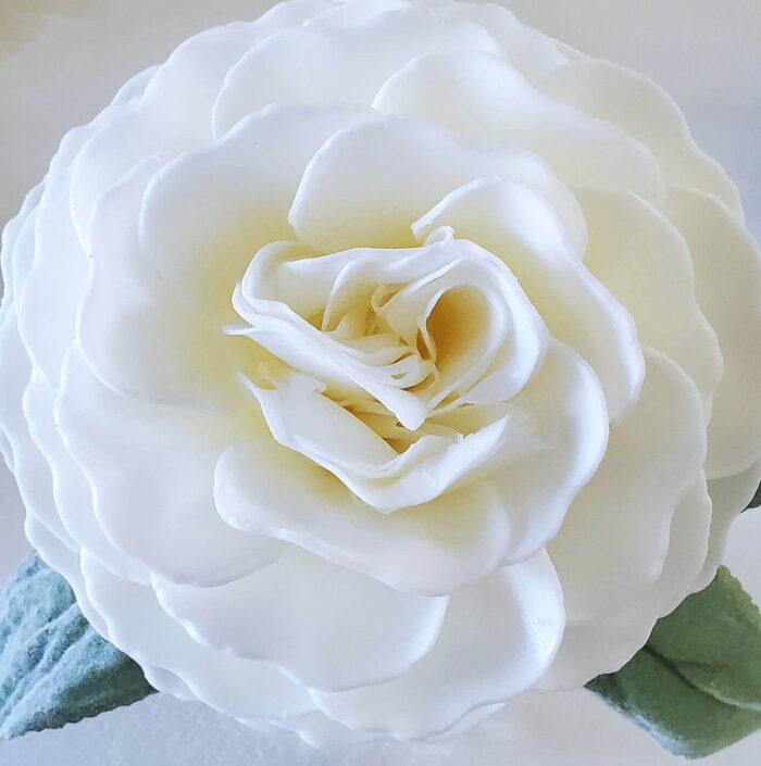 La Grâce De Dieu Creamy Rose Soap Flower - Image 2